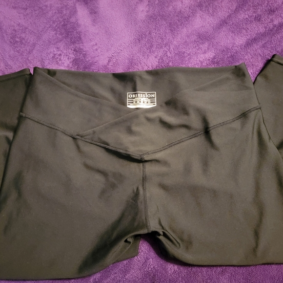 Obsession Capri leggings - Picture 2 of 6
